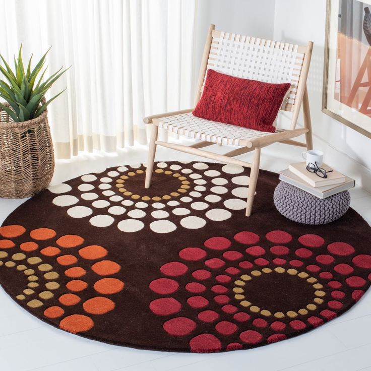 Seashell Bloom Handmade Tufted Round Wool Carpet - Floorshot