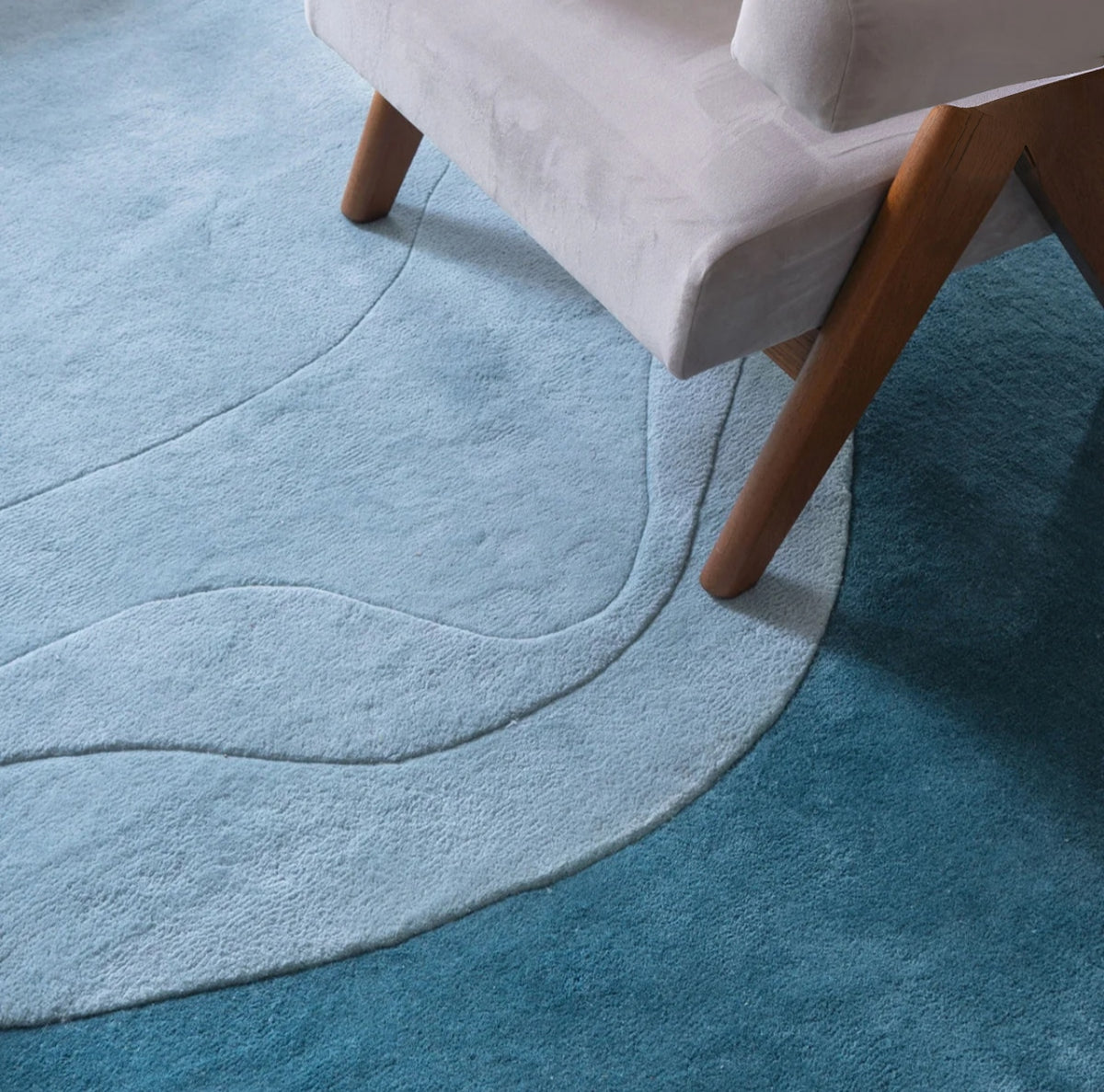 Oggy Neon Handmade Tufted Irregular Shaped Wool Carpet