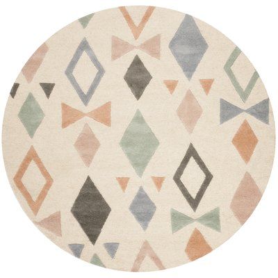 Cosmos Stitch Handmade Tufted Round Wool Carpet - Headshot
