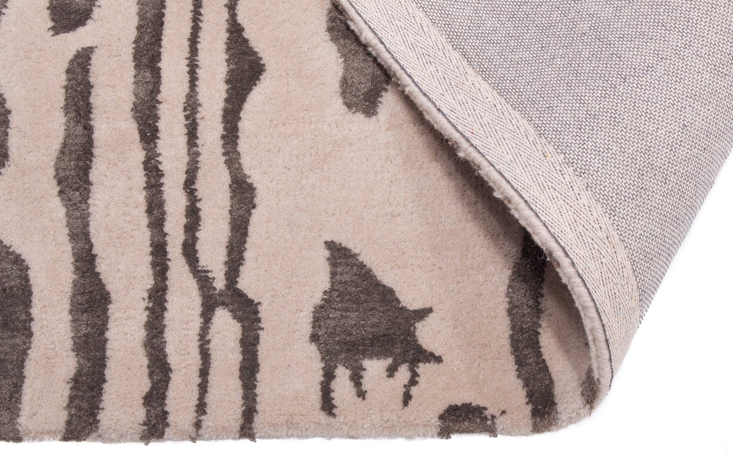 Damascus Beige Handmade Tufted Wool Carpet - Corner