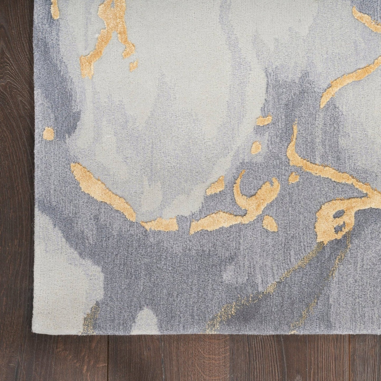 Italian Linen Handmade Tufted Wool Carpet - Corner