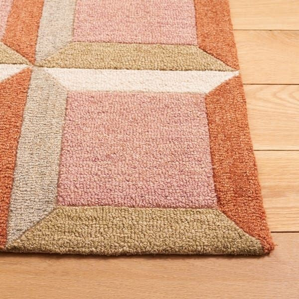 Scene Burst Handmade Tufted Wool Carpet - Corner