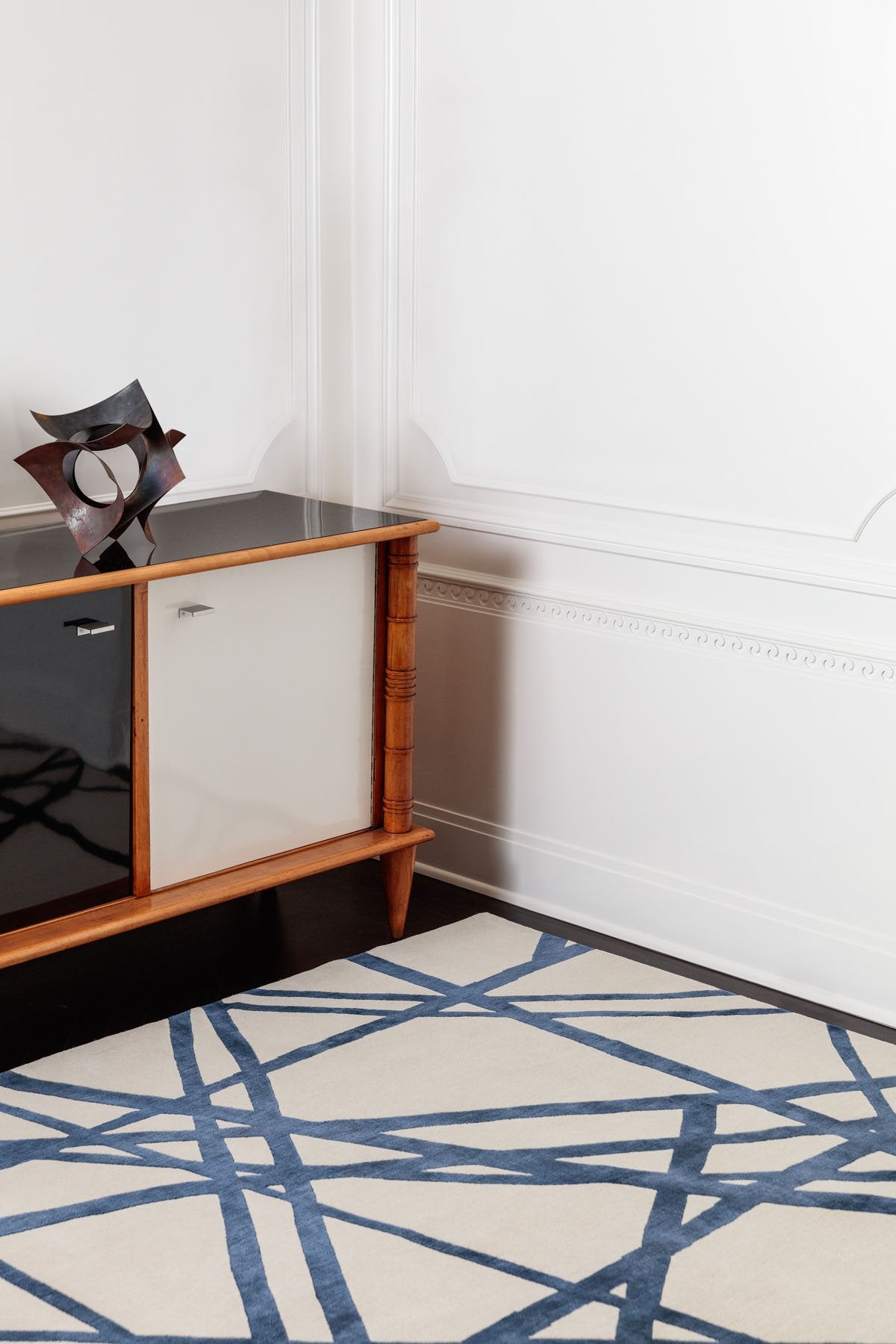 Indigo Valley Handmade Tufted Wool Carpet