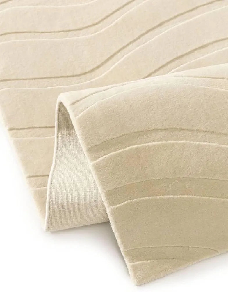 California Presto Handmade Tufted Wool Carpet - Corner