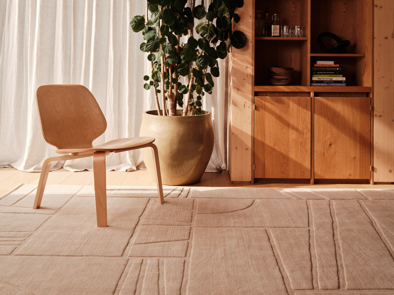 Tippr Keeper Handmade Tufted Wool Carpet