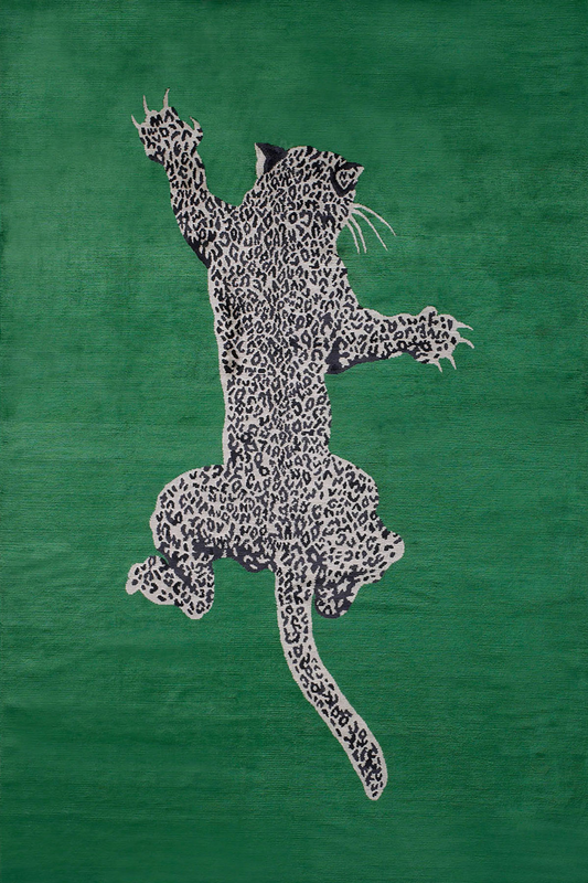 Climbing Leopard Handmade Tufted Wool Carpet - Headshot