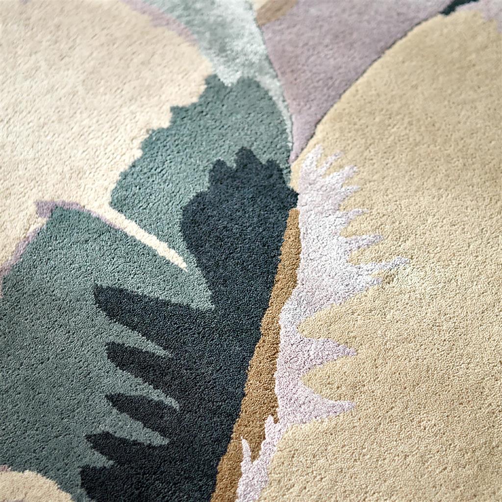 Urban Cruiser Handmade Tufted Wool Carpet - CloseUp