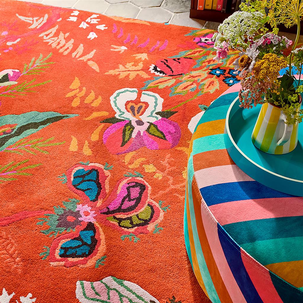 Wonderland Floral Handmade Tufted Wool Carpet - Floorshot