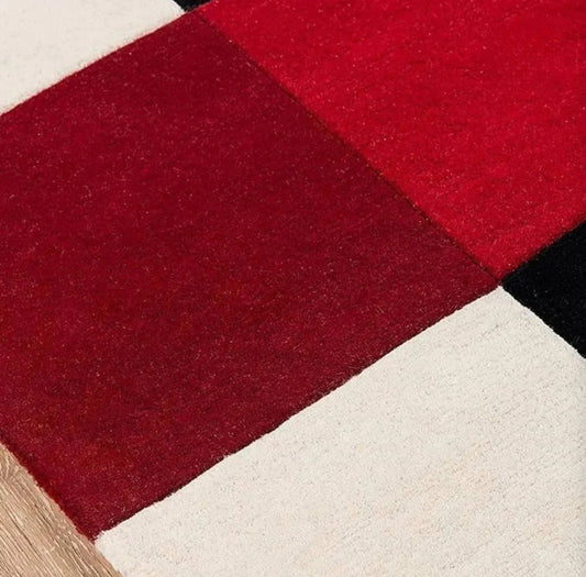 Kelly Arwen Handmade Tufted Wool Carpet