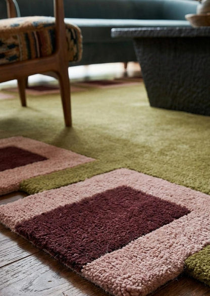 Dynamic Decor Handmade Tufted Irregular Shaped Wool Carpet