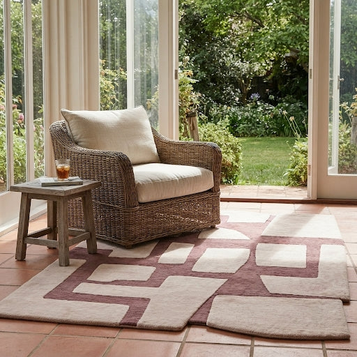 Qwerty Blowing Handmade Tufted Irregular Shaped Wool Carpet