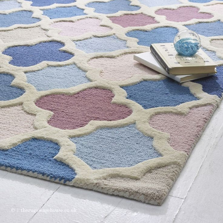 Ripple Drift Handmade Tufted Wool Carpet - Corner