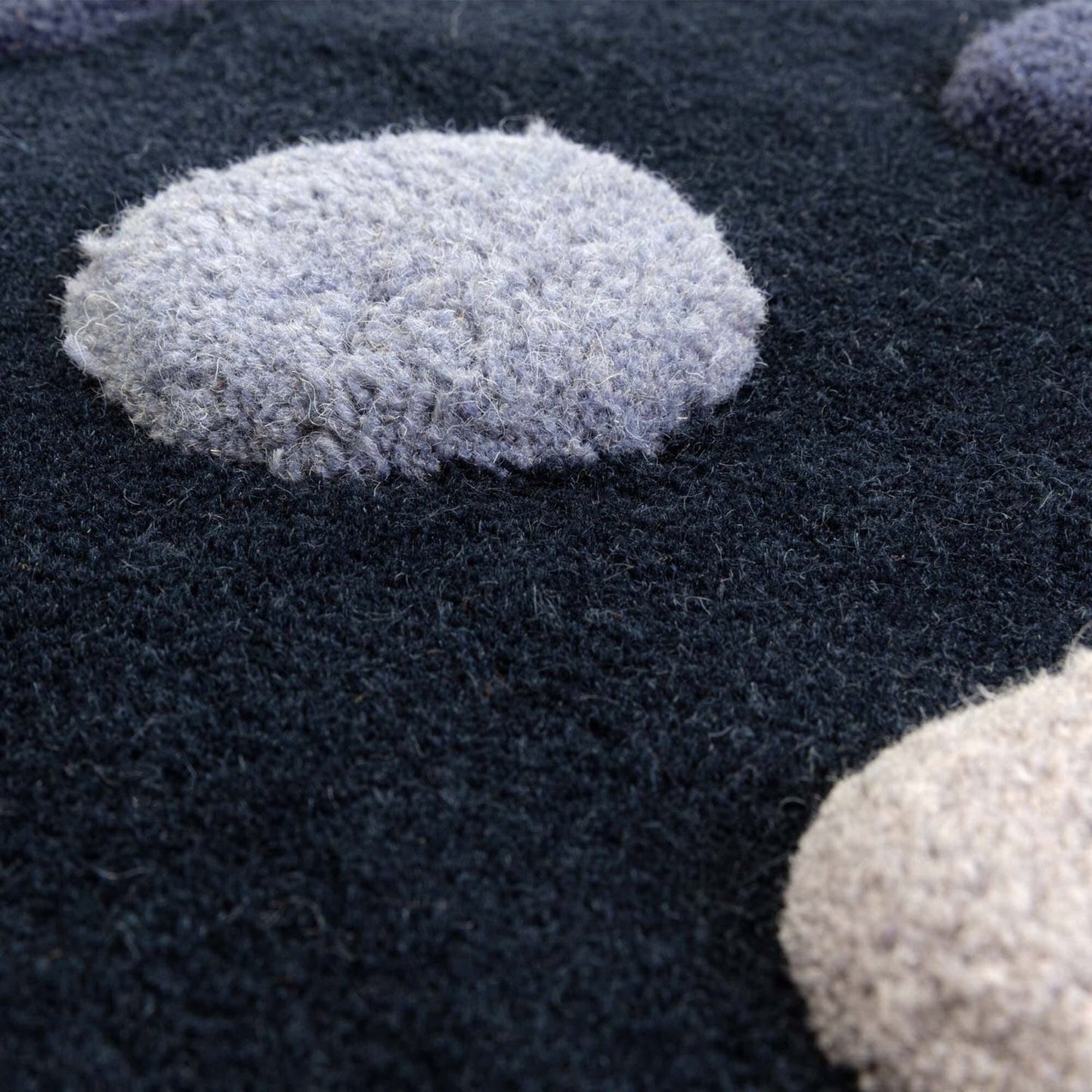 Atlantic Dotted Handmade Tufted Wool Carpet - CloseUp