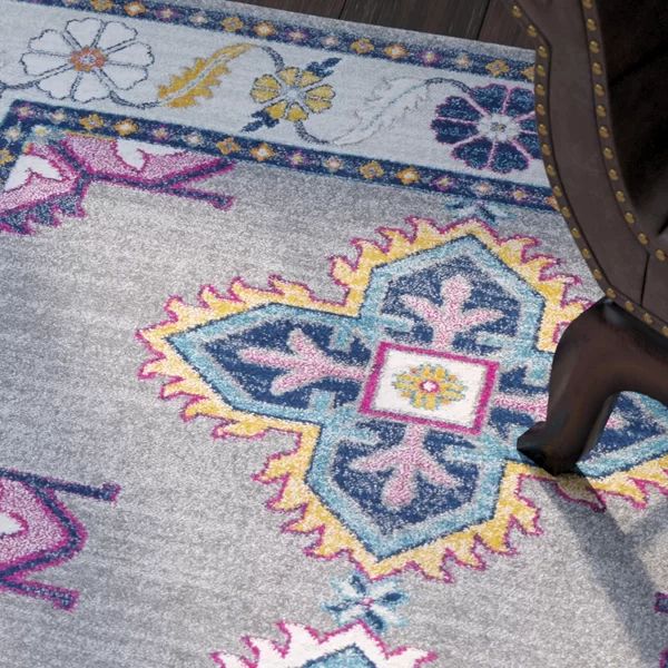 Fresh Whirl Handmade Tufted Wool Carpet - CloseUp