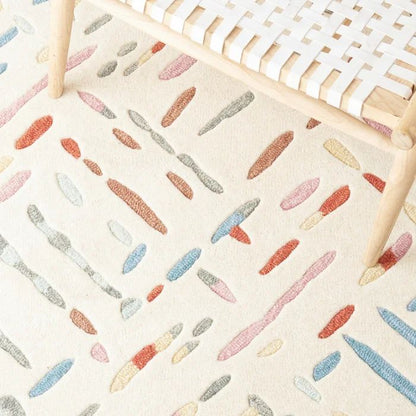 Dreamy Nest Handmade Tufted Wool Carpet - CloseUp
