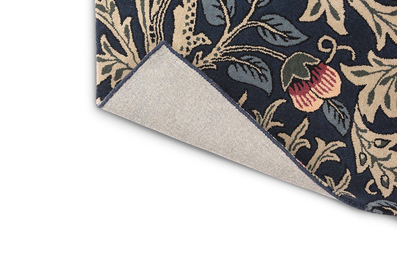 Morris Charcoal Handmade Tufted Wool Carpet - Corner