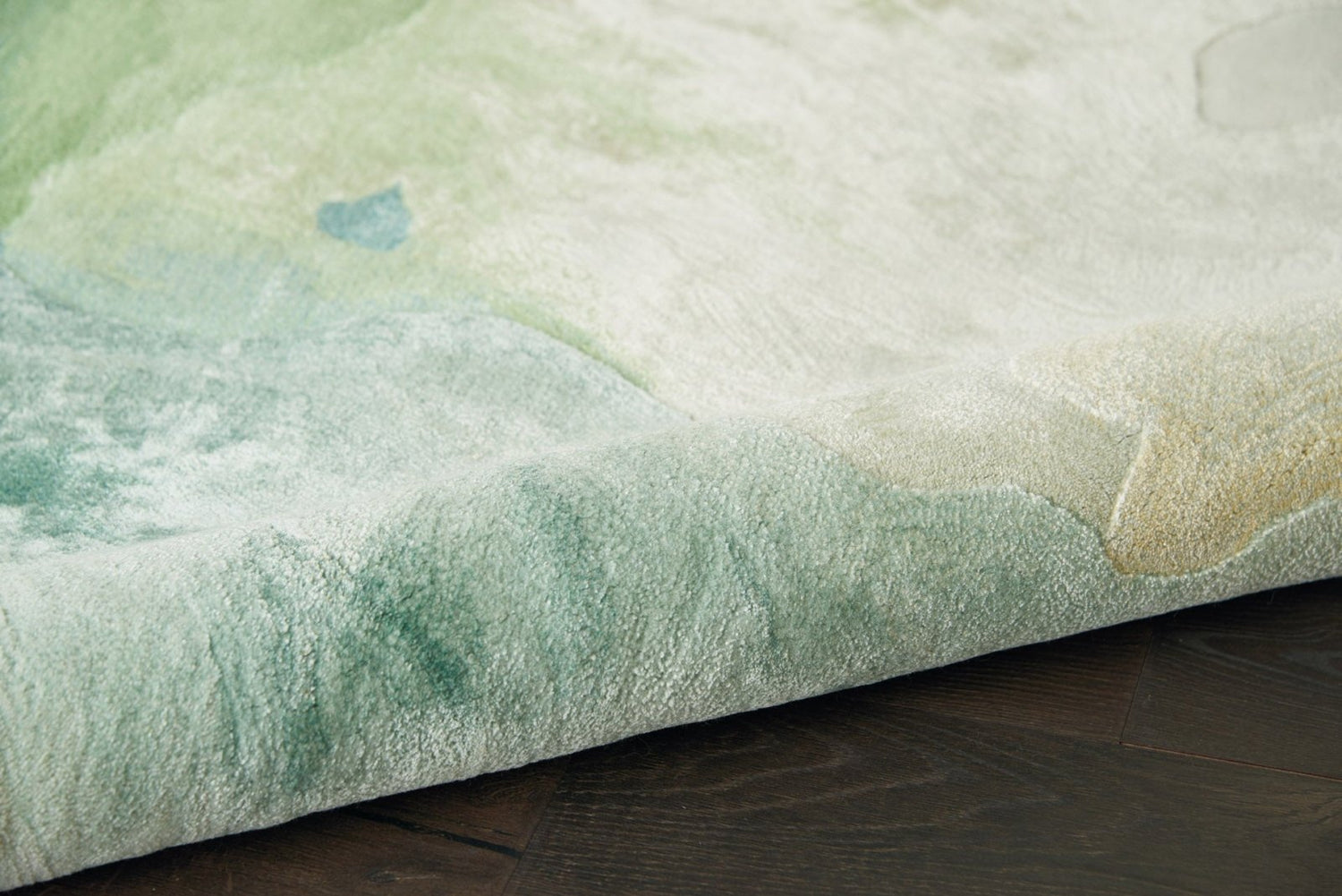 Echoing Step Handmade Tufted Wool Carpet - CloseUp