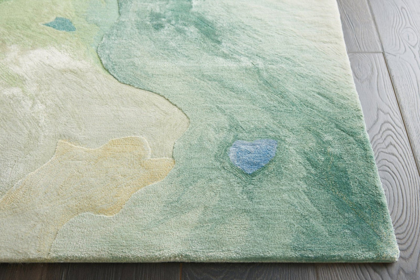 Echoing Step Handmade Tufted Wool Carpet - Corner