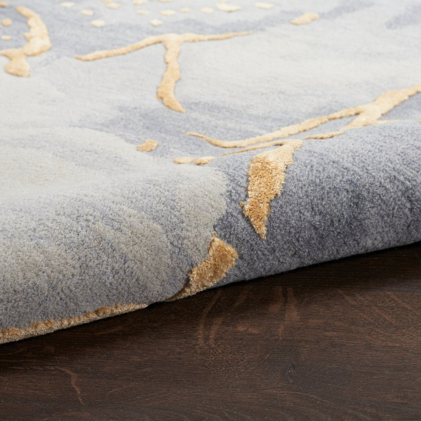 Italian Linen Handmade Tufted Wool Carpet - CloseUp