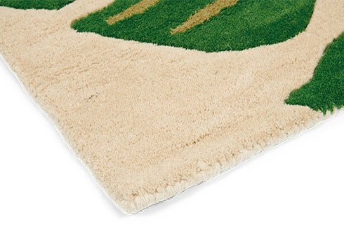 Evergreen Leaf Handmade Tufted Wool Carpet - Corner