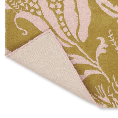 Crystal Clear Handmade Tufted Wool Carpet - Corner