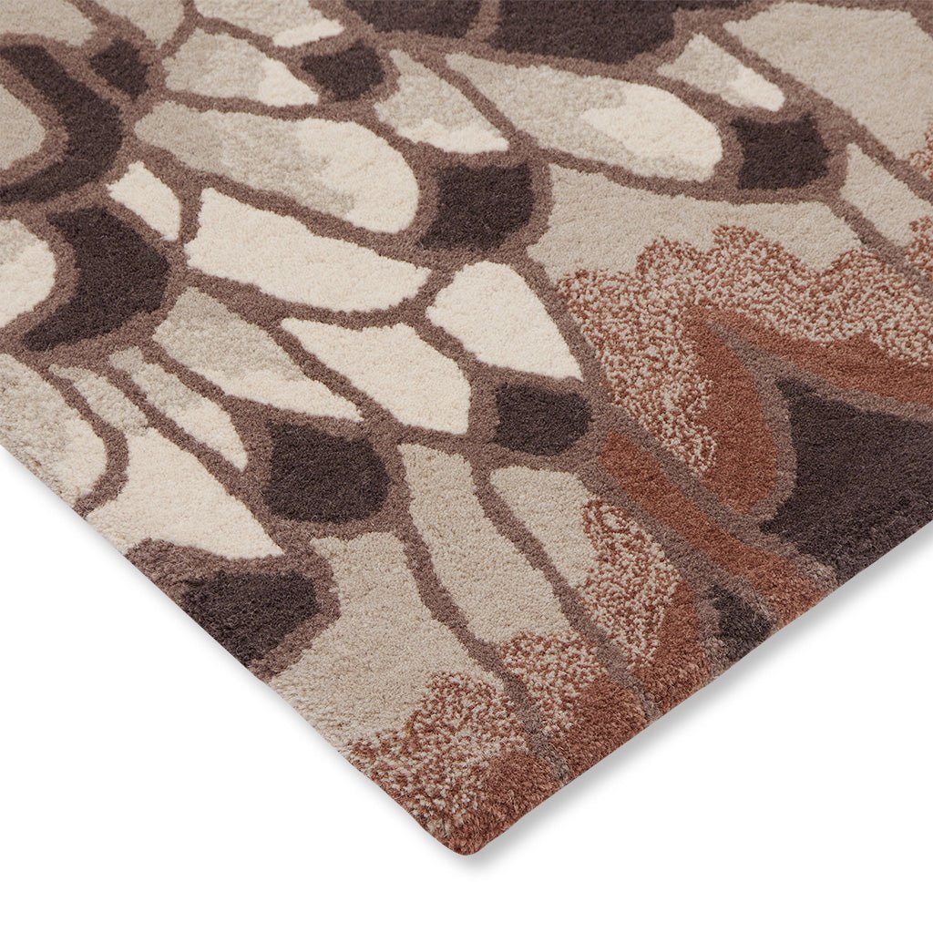 Natural Feathers Handmade Tufted Wool Carpet - Corner