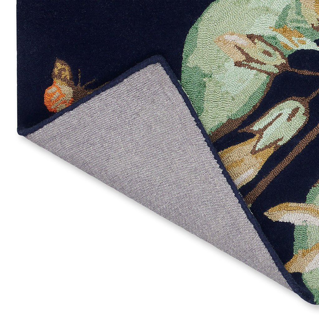 Wedgwood Humming Bird Handmade Tufted Wool Carpet - Corner