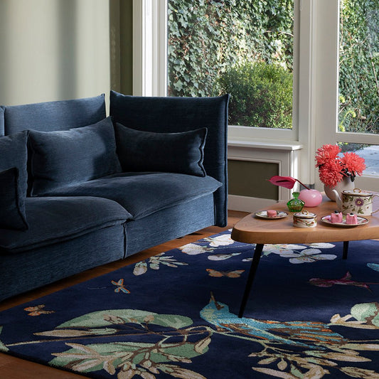 Wedgwood Humming Bird Handmade Tufted Wool Carpet - Floorshot